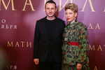Композитор Юрий Усачев и певица Тина Кузнецова на премьере фильма «Матильда» в Москве, 24 октября 2017 года