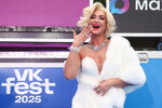 Певица и телеведущая Ольга Бузова на фестивале VK Fest 2025 в Москве, 19 июля 2025 года