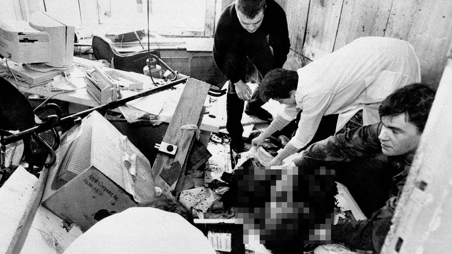 Кабинет Дмитрия Холодова в редакции «МК» через несколько минут после взрыва, 1994 год