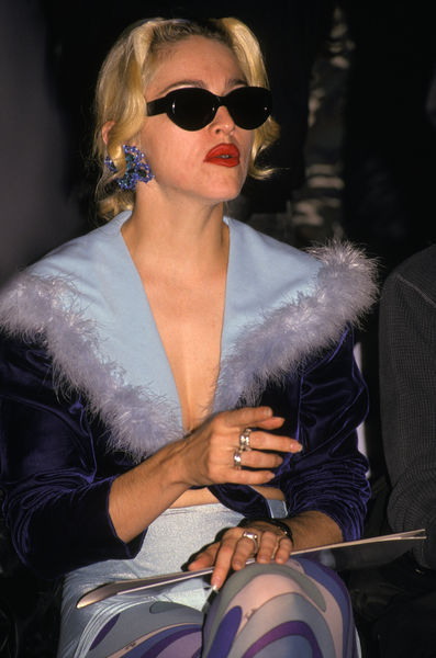 Мадонна во время показа Thierry Mugler в&nbsp;Париже, 1990&nbsp;год 