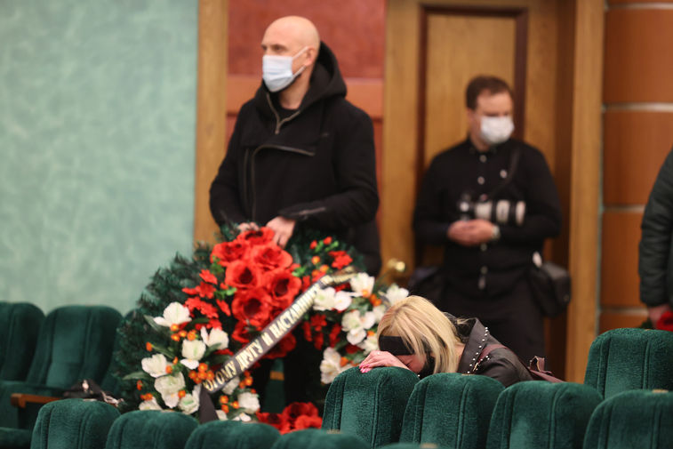 Во время церемонии прощания с&nbsp;бывшим солистом ВИА &laquo;Песняры&raquo; Леонидом Борткевичем в&nbsp;Минске, 15&nbsp;апреля 2021&nbsp;года