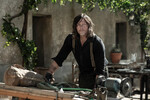 <b>«Ходячие мертвецы: Дэрил Диксон» (The Walking Dead: Daryl Dixon) — 3 сезон, созд. Анджела Канг и Скотт М. Гимпл</b>
<br><br>
<b>Где и когда смотреть:</b> на AMC — с 7 сентября (8 сентября по московскому времени) / в «Амедиатеке» — с 8 сентября
<br><br>
Продолжение спин-оффа «Ходячих мертвецов» о Дэриле Диксоне в исполнении Нормана Ридуса, к которому во втором сезоне присоединилась другая звезда оригинального шоу Мелисса Макбрайд. В новом сезоне, заявленном как предпоследний, «Дэрил Диксон» переедет из Франции в Испанию.
