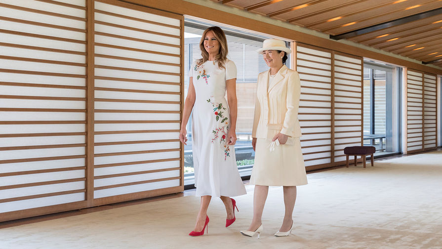 Первая леди США Меланья Трамп во время встречи с&nbsp;супругой императора Японии Масако в&nbsp;Токио, 27 мая 2019 года