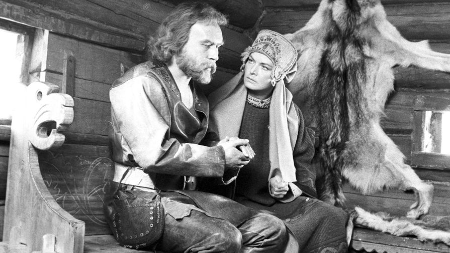 Борис Невзоров и Людмила Чурсина на съемках фильма «Русь изначальная», 1984 год