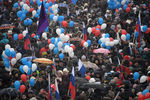 Участники митинга-концерта «Россия в моем сердце!» на Васильевском спуске в Москве