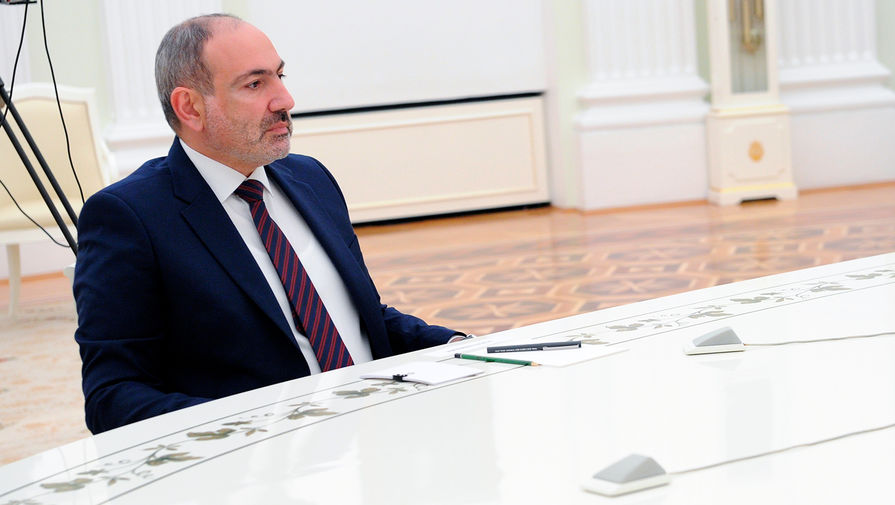 Премьер-министр Армении Никол Пашинян во время трехсторонних переговоров по&nbsp;поводу ситуации в&nbsp;Нагорном Карабахе, 11&nbsp;января 2021&nbsp;года