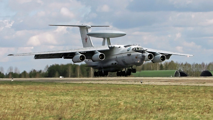 Самолет дальнего радиолокационного обнаружения и управления А-50 на 61-й истребительной авиабазе ВВС и войск ПВО Белоруссии, 2007 год
