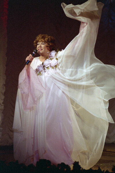 Эдита Пьеха, 1999&nbsp;год