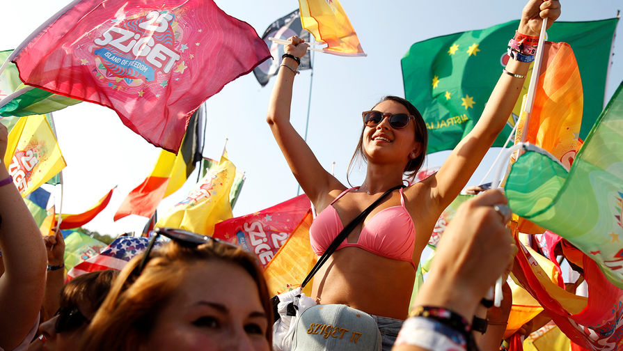 Посетители фестиваля Sziget в&nbsp;Будапеште, 11&nbsp;августа 2017&nbsp;года