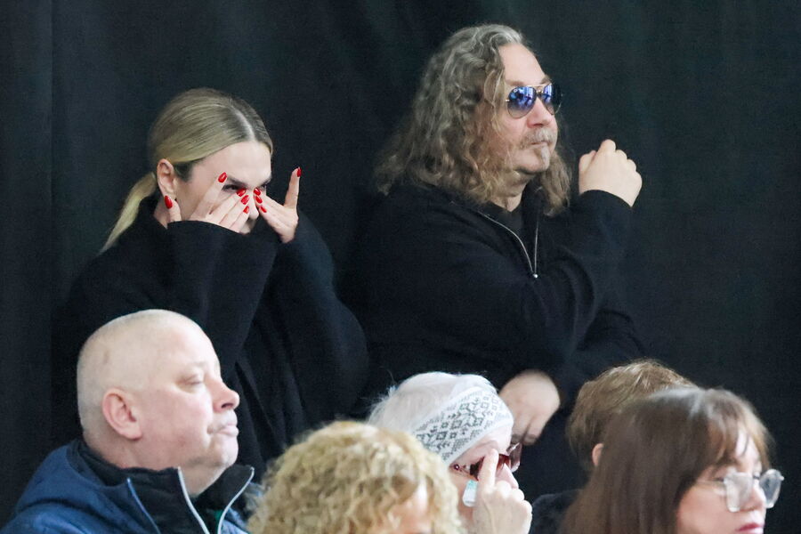 Певица Пелагея и композитор Игорь Николаев на&nbsp;церемонии прощания с&nbsp;телеведущим Юрием Николаевым в&nbsp;похоронном доме &laquo;Троекурово&raquo;, 8&nbsp;ноября 2025&nbsp;года