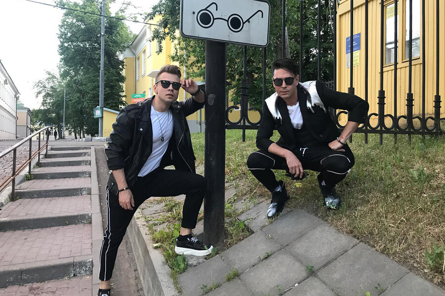 Участники группы &laquo;На-На&raquo; певец Владимир Политов и Михаил Игонин (слева) в&nbsp;июне 2019&nbsp;года