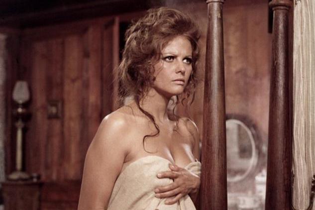 Итальянская актриса Клаудия Кардинале в&nbsp;фильме &laquo;Однажды на&nbsp;Диком Западе&raquo; (1968)