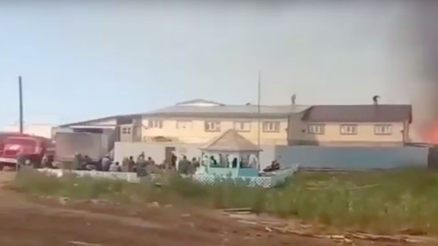Пожар в исправительной колонии №8 в Свердловской области