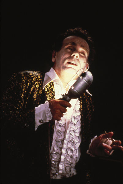 Дин Стоквелл в&nbsp;фильме &laquo;Синий бархат&raquo; (1986)