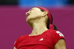 В начале второй партии Кимико внезапно потеряла игру