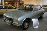 Peugeot 504. Производство во Франции началось в&nbsp;сентябре 1968&nbsp;года. В&nbsp;1969 году Peugeot 504&nbsp;был признан «Европейским автомобилем года». .
Благодаря легендарной прочности на&nbsp;седанах и купе Peugeot 504&nbsp;были одержаны победы в&nbsp;ряде африканских классических ралли (Сафари, Марокко,
Бандам). Общий объем производства составил 3&nbsp;млн 711&nbsp;тыс. 556&nbsp;автомобилей с&nbsp;кузовами седан, универсал и пикап.

