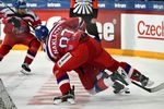Игрок сборной Чехии Якуб Накладал в матче первого этапа Евротура Кубка Карьяла между сборными командами России и Чехии.