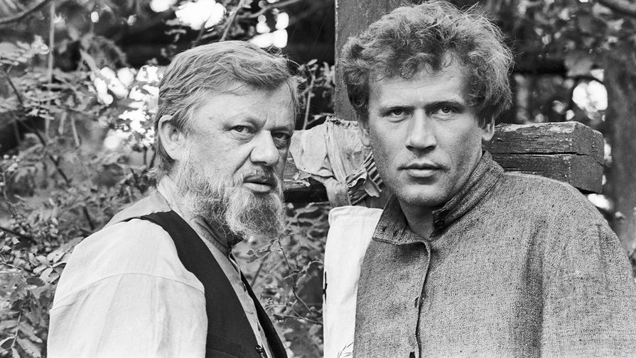 Юрий Горобец и Борис Невзоров на съемках фильма «Люди на болоте», 1983 год