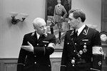 <b>Леонид Броневой в роли Мюллера и Вячеслав Тихонов в роли Штирлица в сериале Татьяны Лиозновой «Семнадцать мгновений весны» (1973)</b>