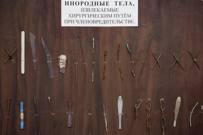 Не все выдерживали установленные здесь порядки, иногда идя на&nbsp;крайние меры