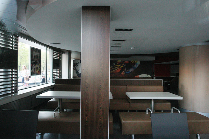 McDonald's на улице Большая Бронная, дом 29.
