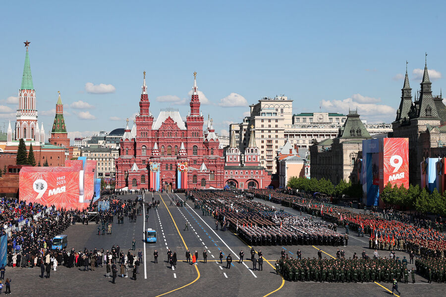 Военнослужащие парадных расчетов перед&nbsp;началом парада, посвященного 78-й годовщине Победы в&nbsp;Великой Отечественной войне, на&nbsp;Красной площади