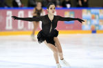 Евгения Медведева выступает в&nbsp;произвольной программе женского одиночного катания финала Кубка России, 22 февраля 2019 года
