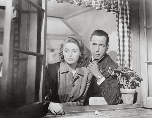 Ингрид Бергман и Хамфри Богарт в фильме «Касабланка» (1942)