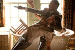 <b>«Начало» (2010)</b>
<br><br>
А также, кажется, личный magnum opus Ханса Циммера — если сам фильм, возможно, в будущем и подзабудут, то саундтрек без сомнения уже плотно осел где-то в вечности.