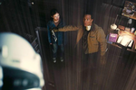 <b>«Интерстеллар» (2014)</b>
<br><br>
«Интерстеллар», по сути, это «Довод» здорового человека: сложнейшая история с вызывающей мурашки драмой, которая не спотыкается в вымышленной авторами вселенной — и после просмотра буквально заставляет ценить каждое мгновение жизни, будь оно длиной хоть в секунду, хоть в десяток лет.