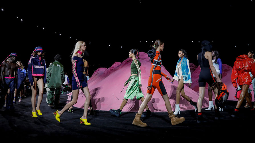 Презентация коллекции Рианны Fenty for Puma в Нью-Йорке, 2017 год