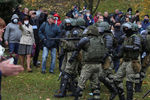 Во время акции протеста в Минске, 1 ноября 2020 года