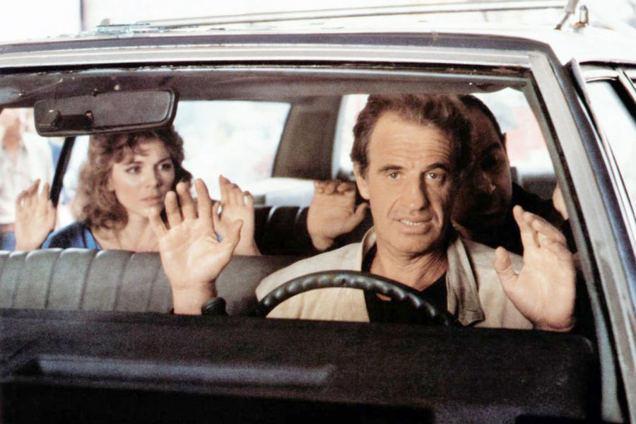 Жан-Поль Бельмондо и Ким Кэтролл в&nbsp;фильме &laquo;Ограбление&raquo; (1985)