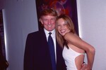 Дональд и Мелания Трамп на премьере фильма «Звездные войны: Эпизод I — Призрачная угроза» в Нью-Йорке, 1999 год