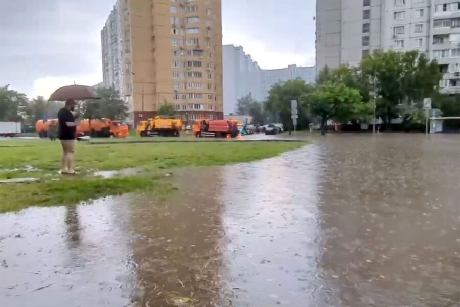 Ситуация после ливня в&nbsp;Москве, 15&nbsp;июля 2025&nbsp;года
