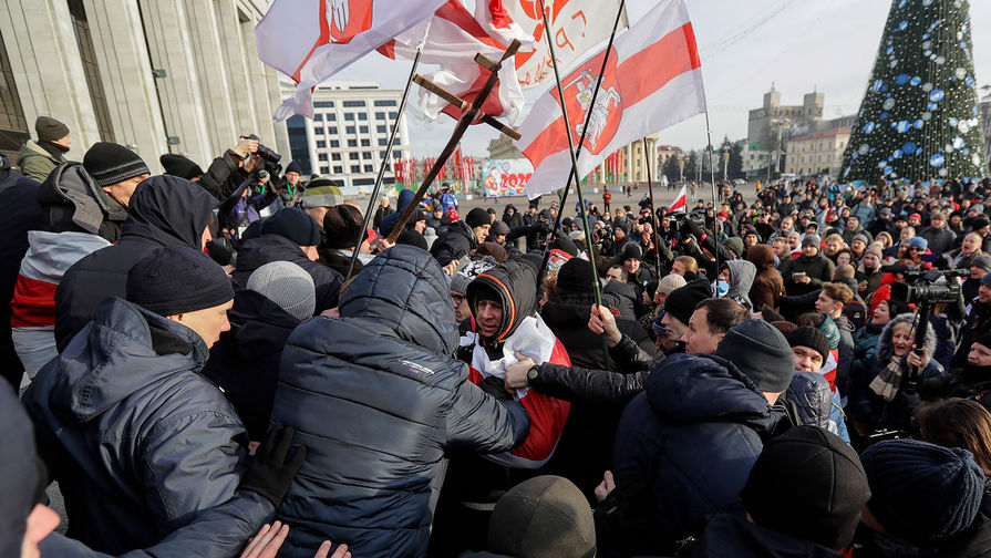 Акция против объединения с Россией и углубления интеграции в центре Минска, 7 декабря 2019 года