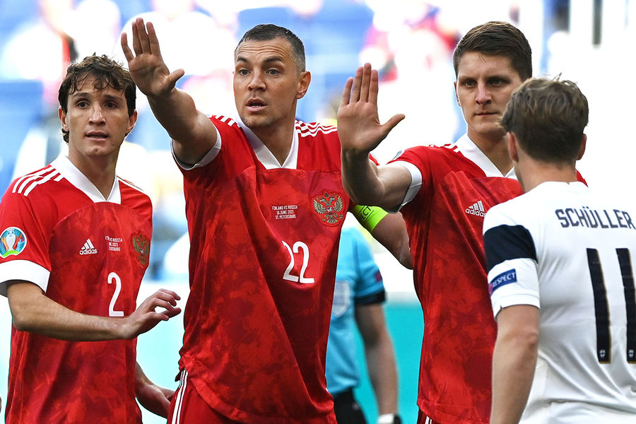 Во время матча 2-го тура группового этапа чемпионата Европы по&nbsp;футболу 2020&nbsp;между&nbsp;сборными Финляндии и России, 16&nbsp;июня 2021&nbsp;года