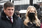 Супруга народного артиста России, певца Александра Градского Марина Коташенко после церемонии прощания с артистом в здании театрально-концертного музыкального объединения «Градский Холл» в Москве, 1 декабря 2021 года