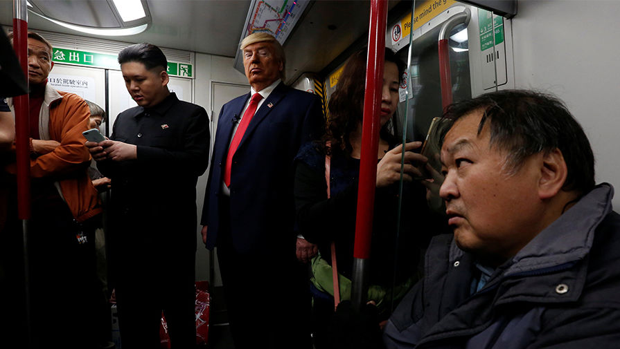 Двойники Дональда Трампа и Ким Чен Ына в&nbsp;Гонконге, 25&nbsp;января 2017&nbsp;года