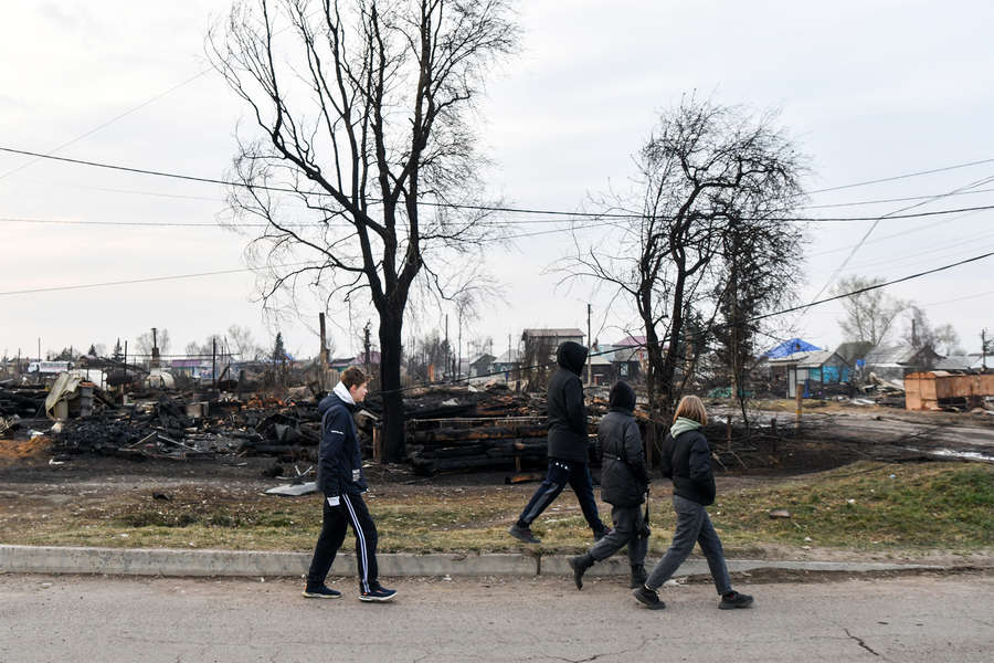 Последствия природного пожара, перекинувшегося на&nbsp;город Уяр в&nbsp;Красноярском крае, 8&nbsp;мая 2022&nbsp;года