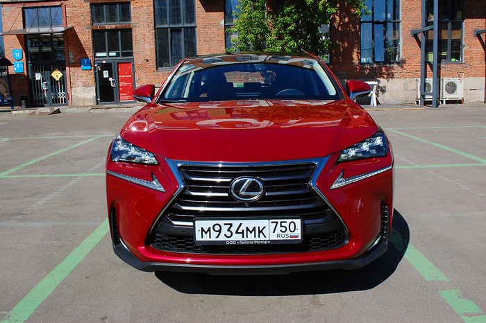 Lexus NX 200t
