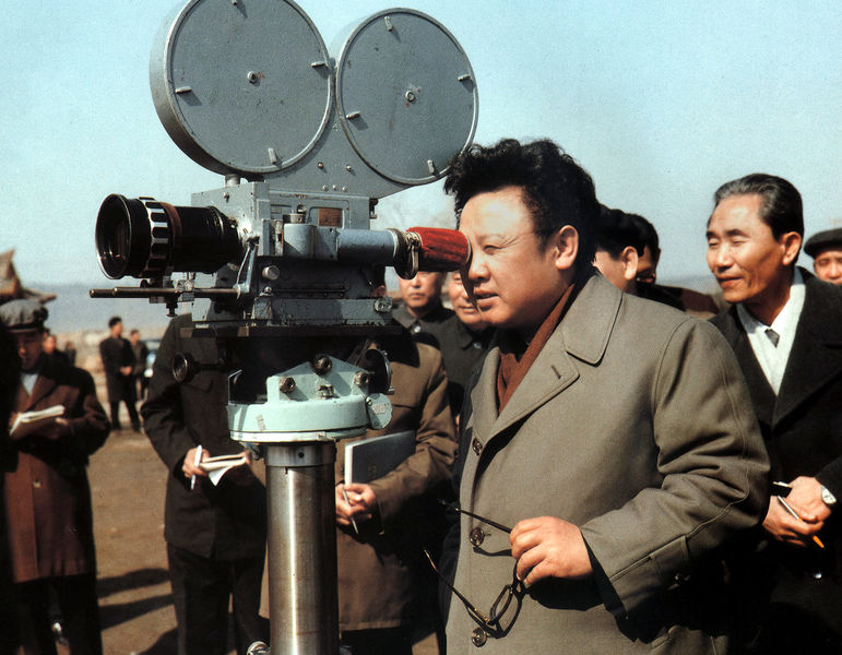 Ким Чен Ир на&nbsp;съемках документального фильма, 1979&nbsp;год