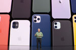 Новые iPhone 11 и iPhone 11 Pro на презентации компании Apple, 10 сентября 2019 года