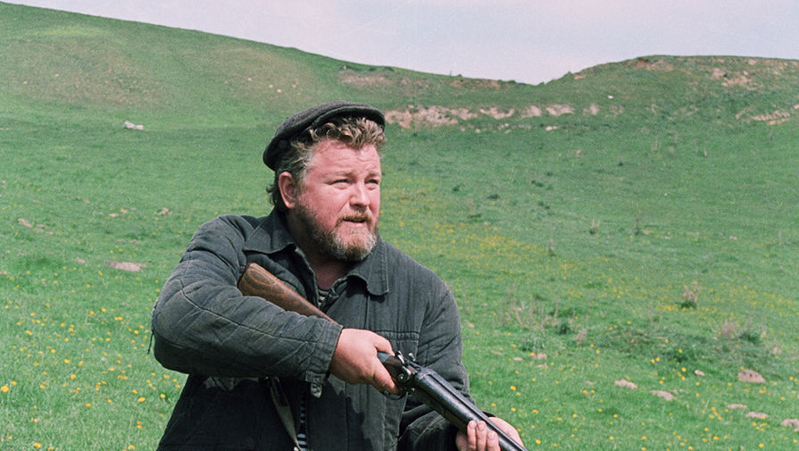 Кадр из&nbsp;фильма &laquo;Не валяй дурака...&raquo;, 1995 год
