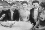 Советские певцы и музыканты (слева направо): Л. Никитина, Александр Ведерников, Алла Соленкова, Н. Тимченко и Тамара Милашкина, во время стажировки в Миланском театре «Ла Скала», 1963 год