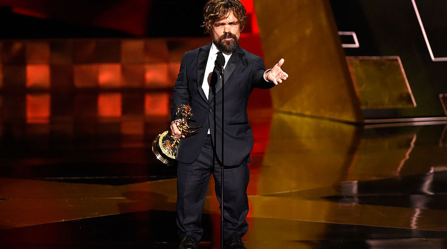 Питер Динклэйдж на&nbsp;церемонии Emmy Awards 2015