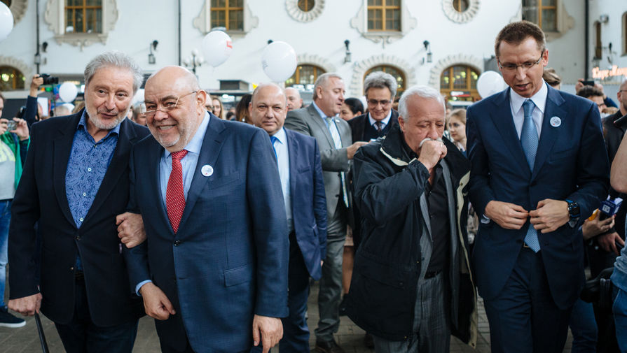 Во время запуска первого двухэтажного поезда до Воронежа