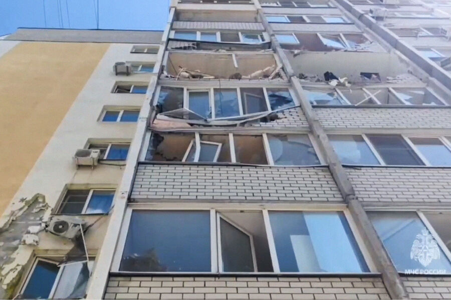Последствия взрыва бытового газа в&nbsp;подъезде 10-этажного жилого дома в&nbsp;Саратове, 25&nbsp;июля 2025&nbsp;года