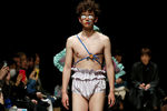 Модель во время Tokyo Fashion Week, Токио