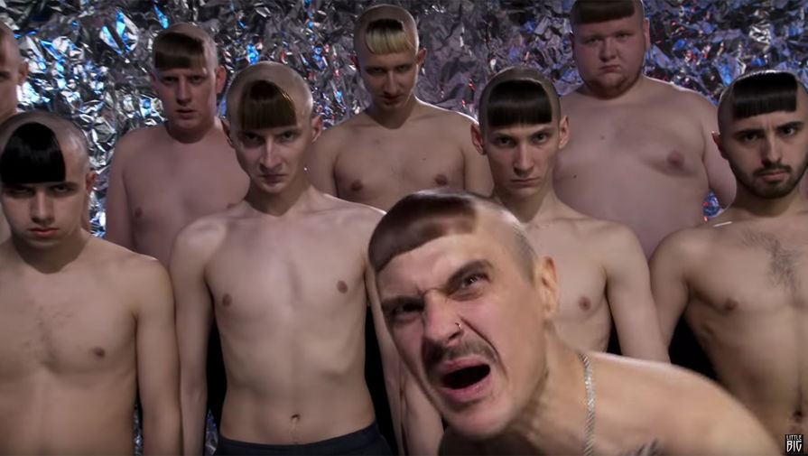 Кадр из клипа LITTLE BIG - PUNKS NOT DEAD